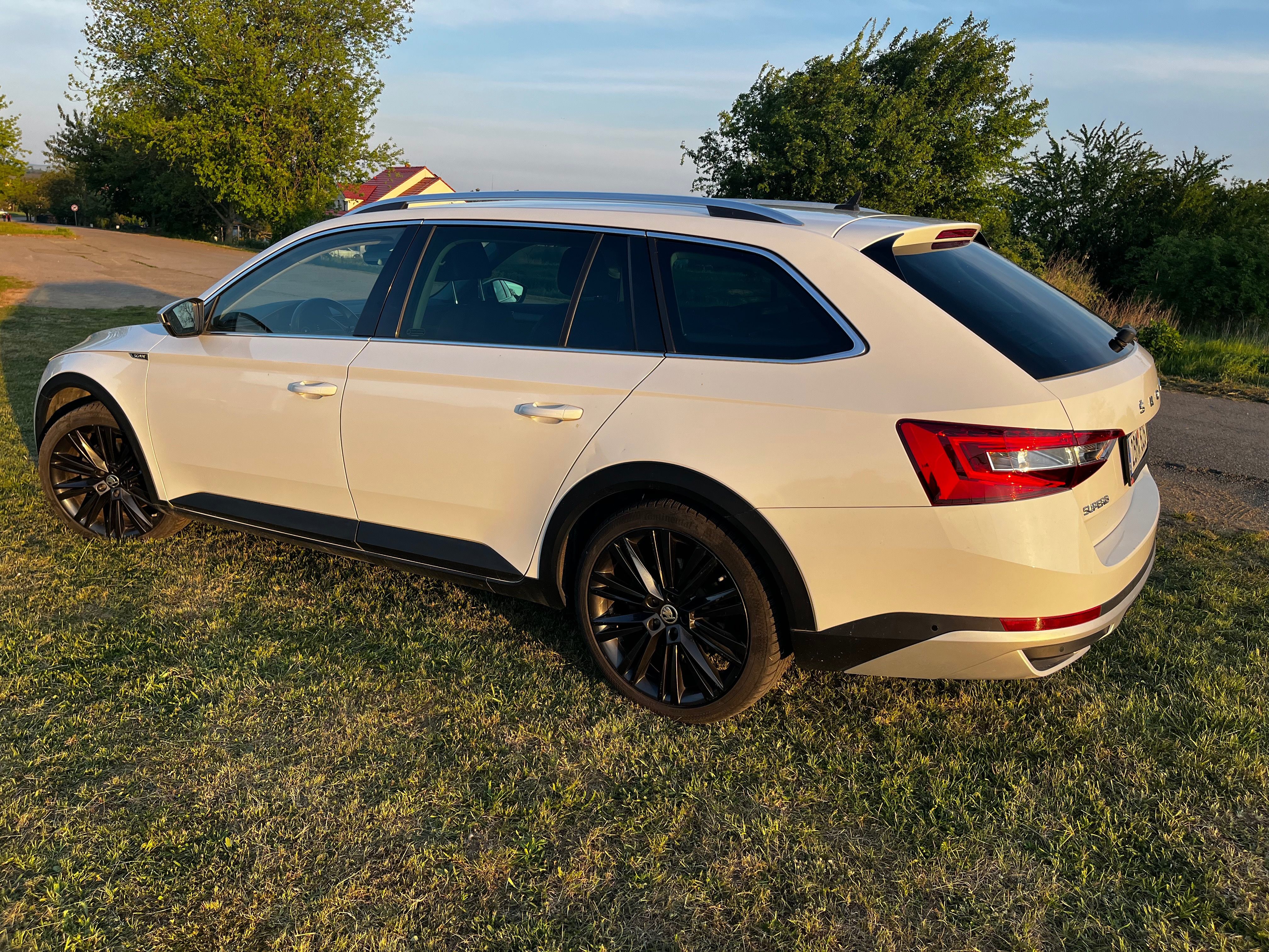 Škoda Superb, Superb Scout 2.0 TDI - fotka 2