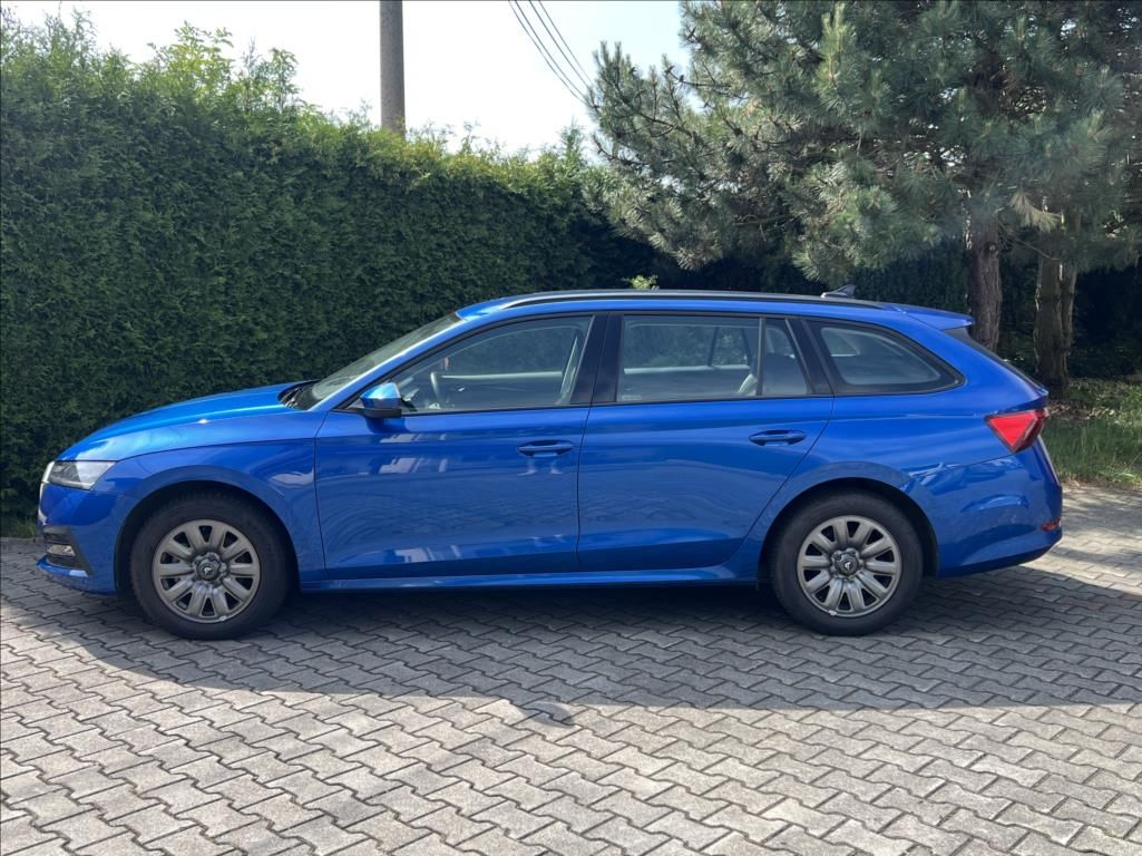 Škoda Octavia, 2,0 TDi Ambition LED záruka - fotka 2