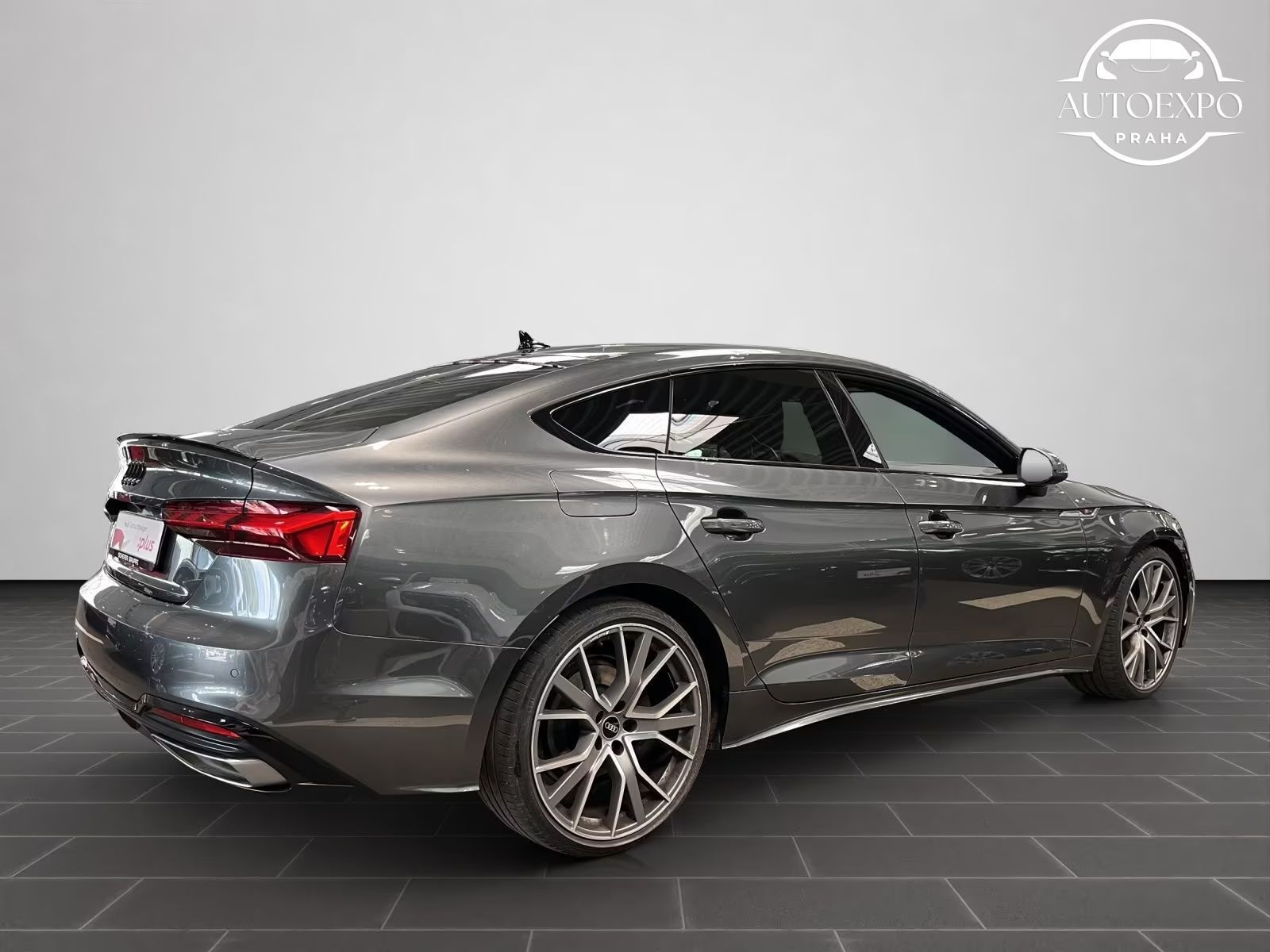 Audi A5, Sportback Sline business 40TDI - fotka 2