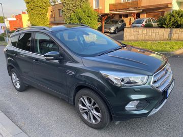 Ford Kuga 1,5 Ecoboost Titaniu