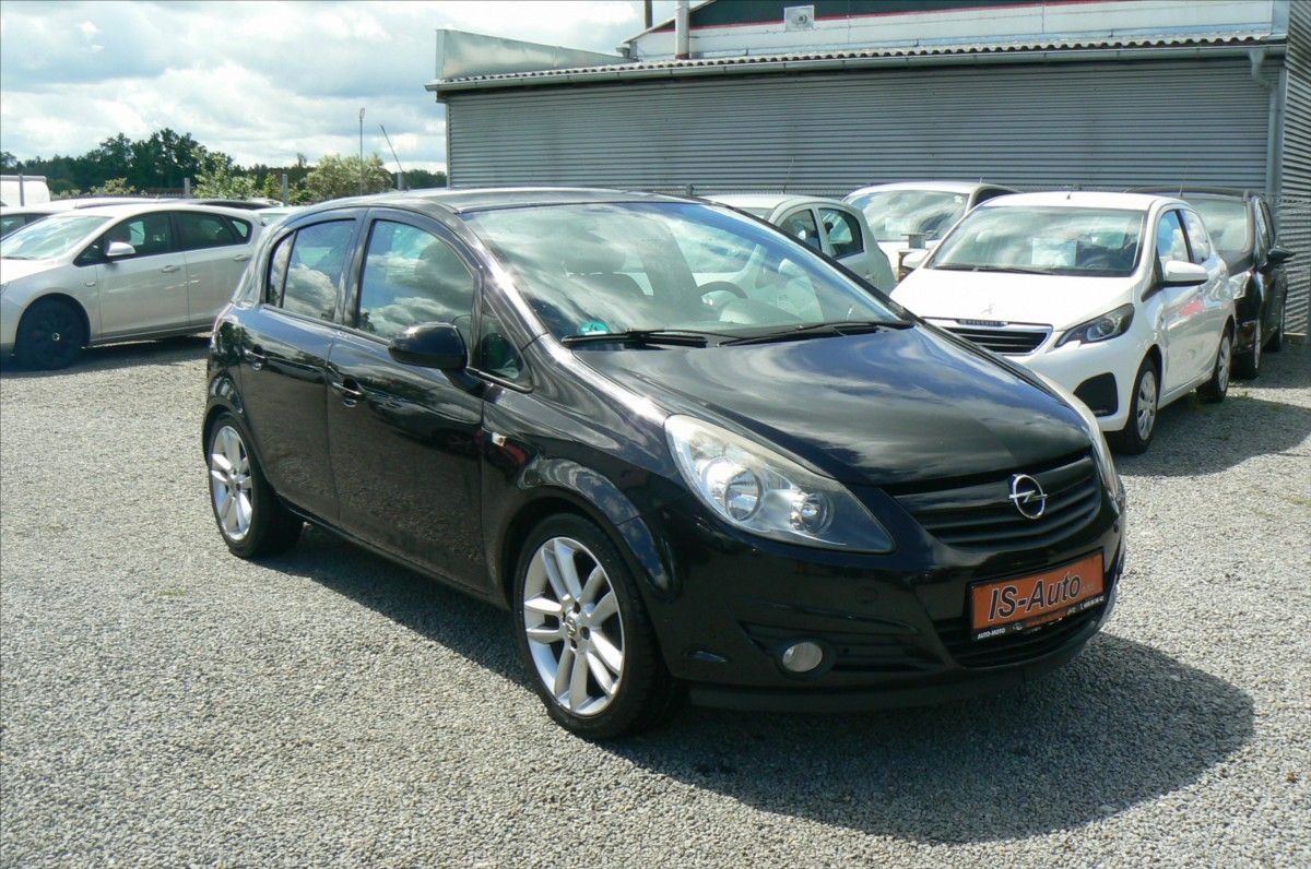 Opel Corsa, 1,4 COLOR EDITION - fotka 2