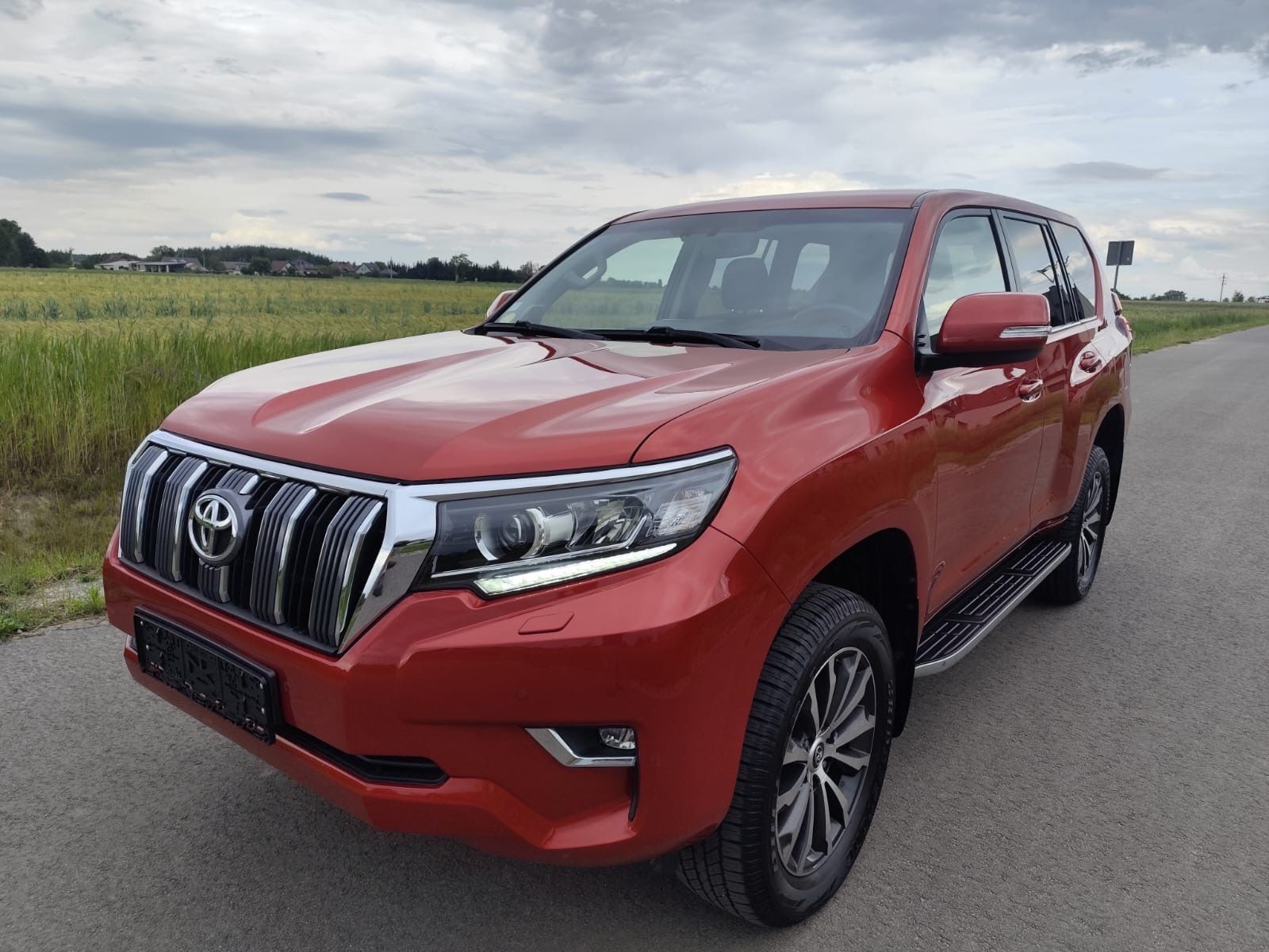 Toyota Land Cruiser, Auto jak nove  MANUAL - fotka 2
