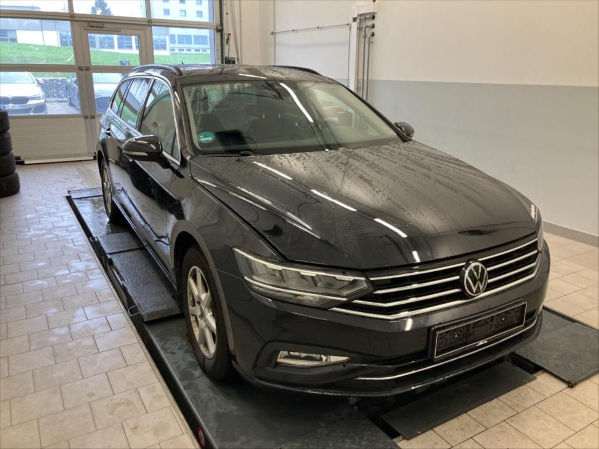 Volkswagen Passat, 2,0 KAMERA 360,KEYLESS,VIRTUAL