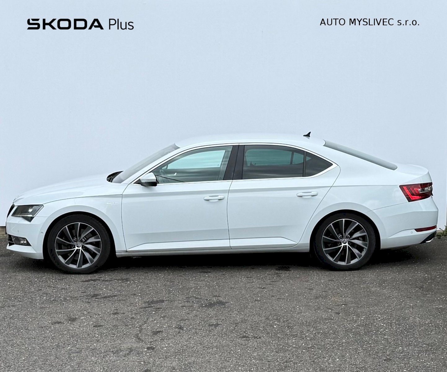 Škoda Superb, SUPERB 2.0 TSI 206 kW - fotka 3