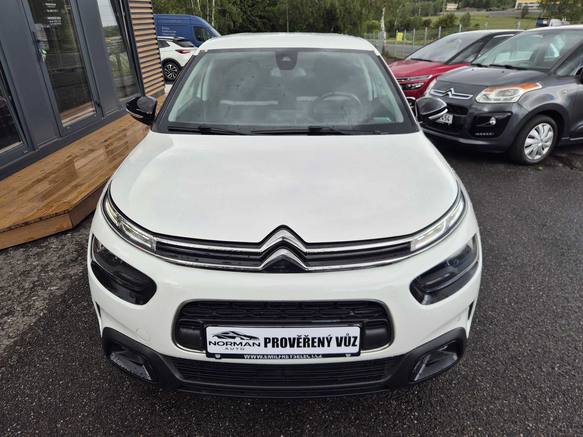 Citroën C4 Cactus, SHINE - fotka 2