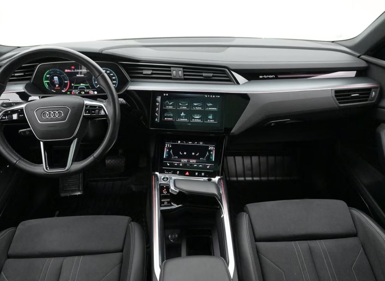Audi Q8 e-tron, 55 SoH 93% Q 360k Tažné Pano. - fotka 5
