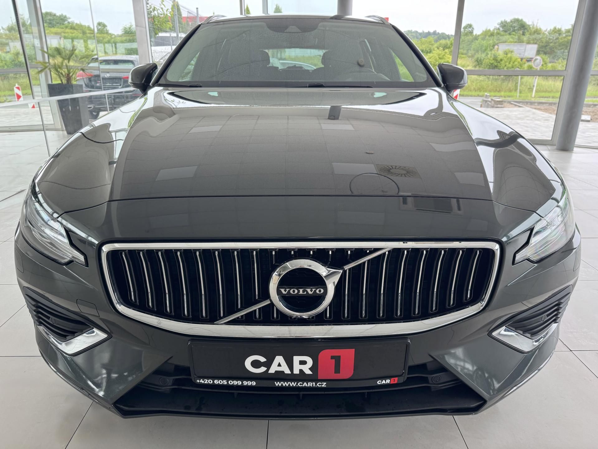 Volvo V60, T6 AWD*257kW*Recharge*Inscript - fotka 3