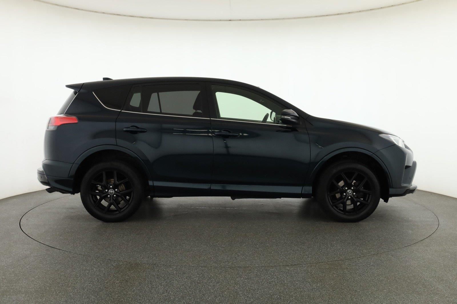 Toyota Rav4, 2.0 D-4D, Selection, ČR,1.maj - fotka 6