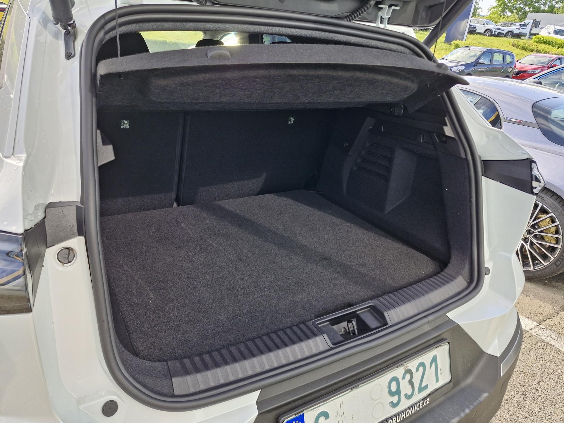 Renault Symbioz, techno mild hybrid 140 EDC - fotka 5