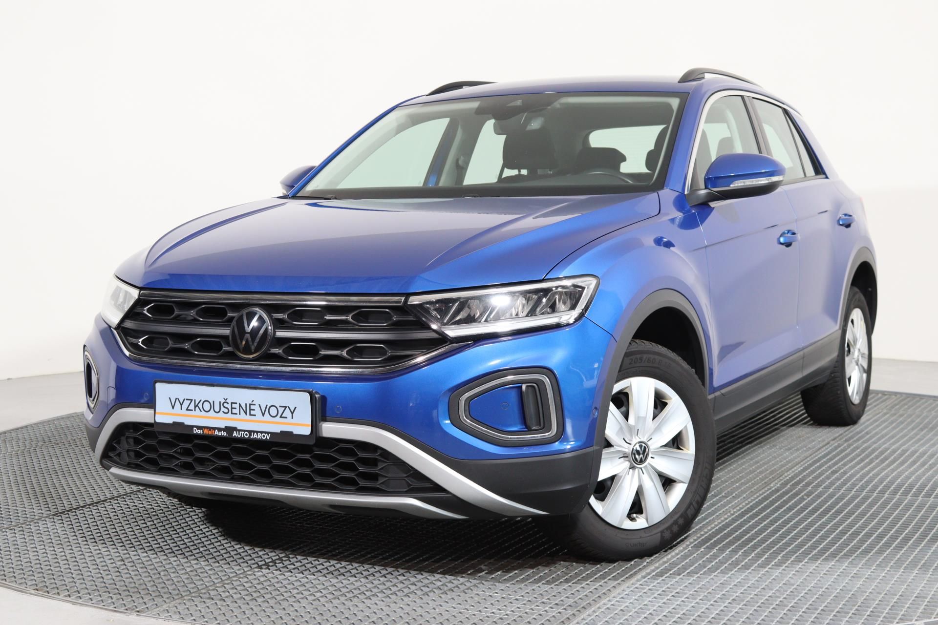 Volkswagen T-Roc, LIFE 1,0 TSI 81KW /LED, ACC