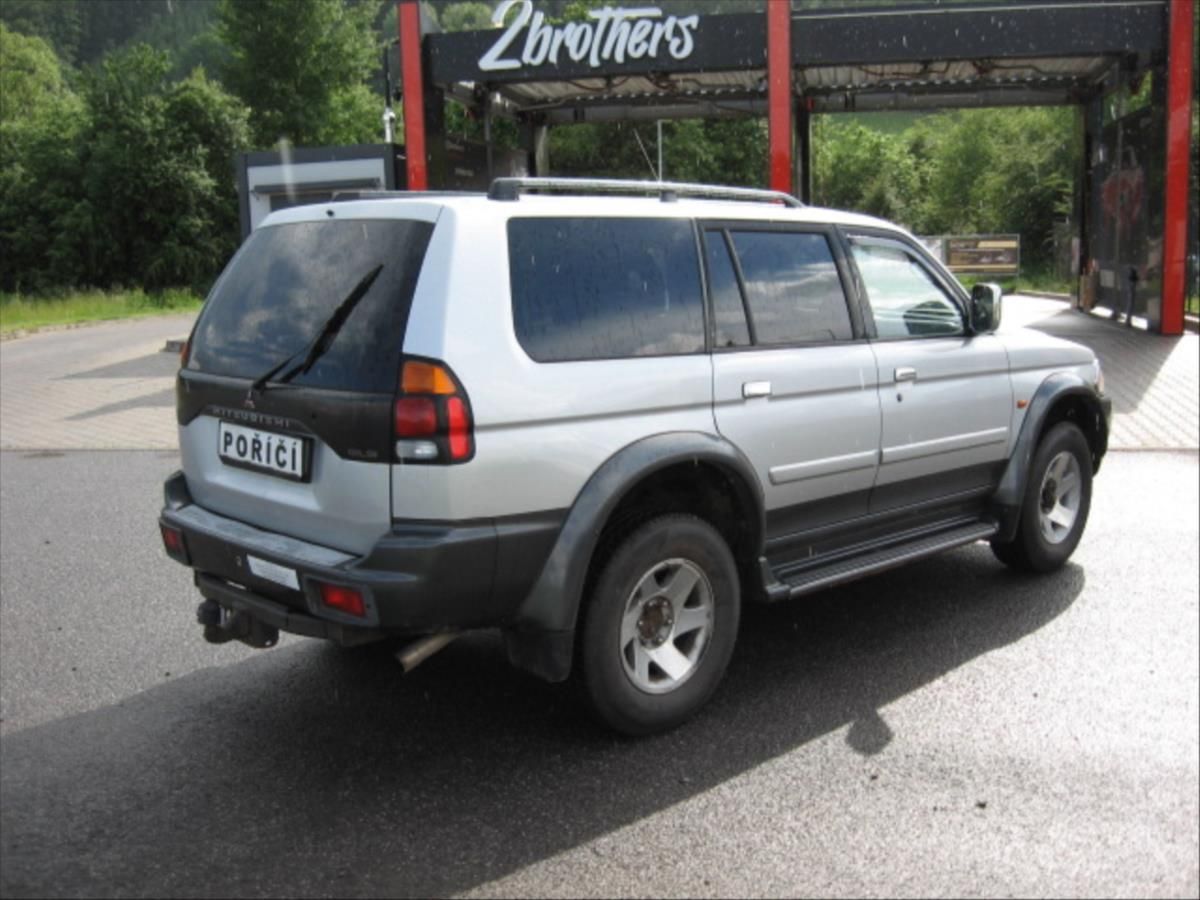Mitsubishi Pajero Sport, 2,5 - fotka 6