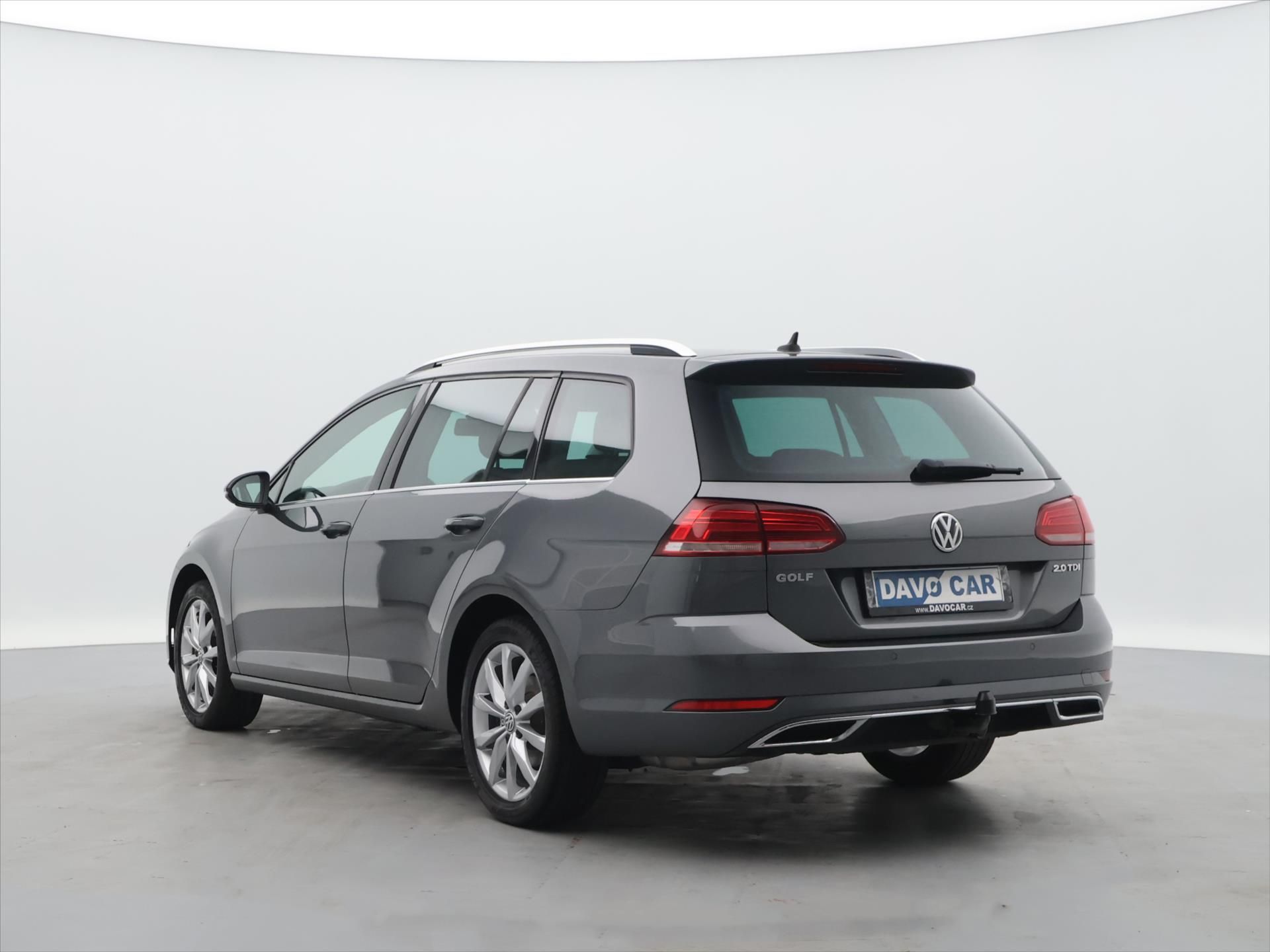Volkswagen Golf, 2,0 TDI 110KW Highline - fotka 5