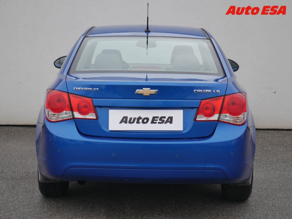 Chevrolet Cruze, 2.0D,ČR,autoAC,temp - fotka 5