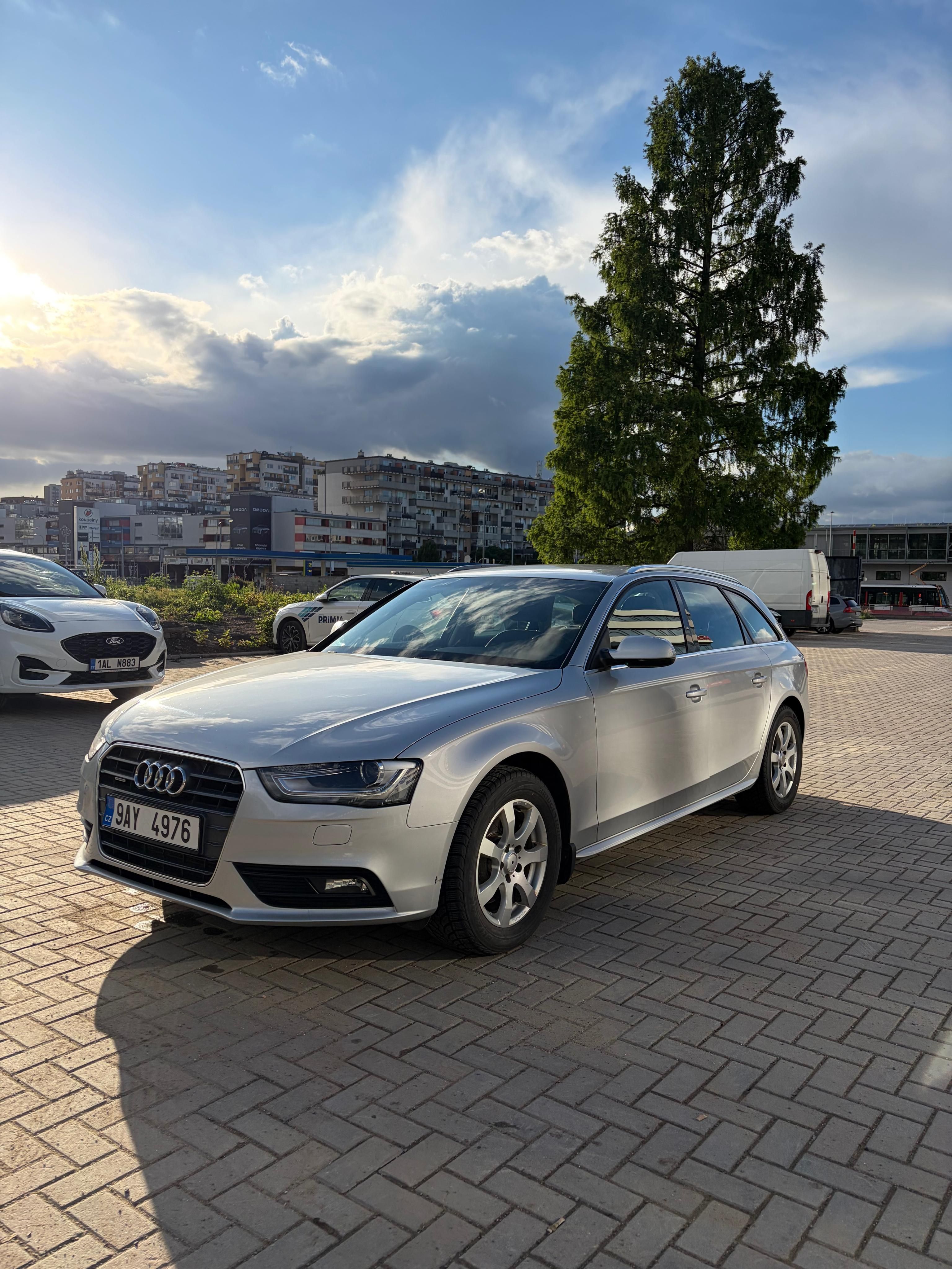 Audi A4 Avant, 2.0 TDI Quattro - fotka 2