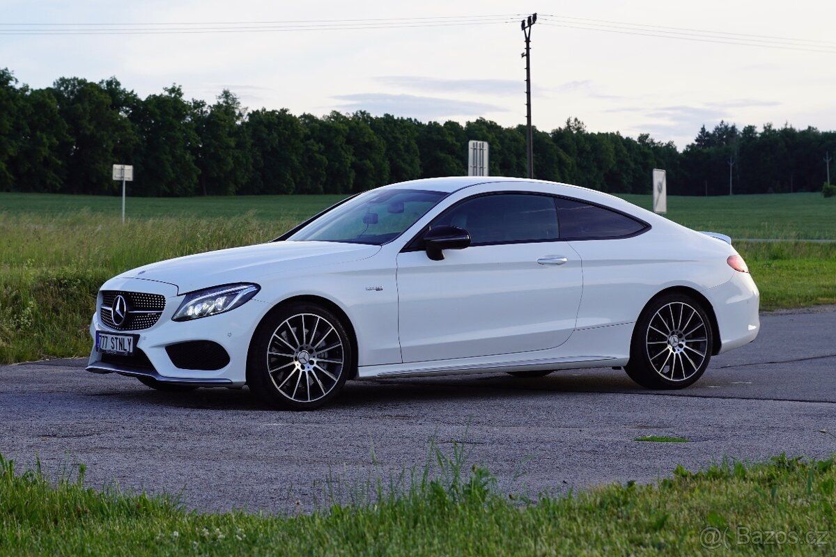 Mercedes-Benz Třídy C, C43 AMG Coupé - fotka 3