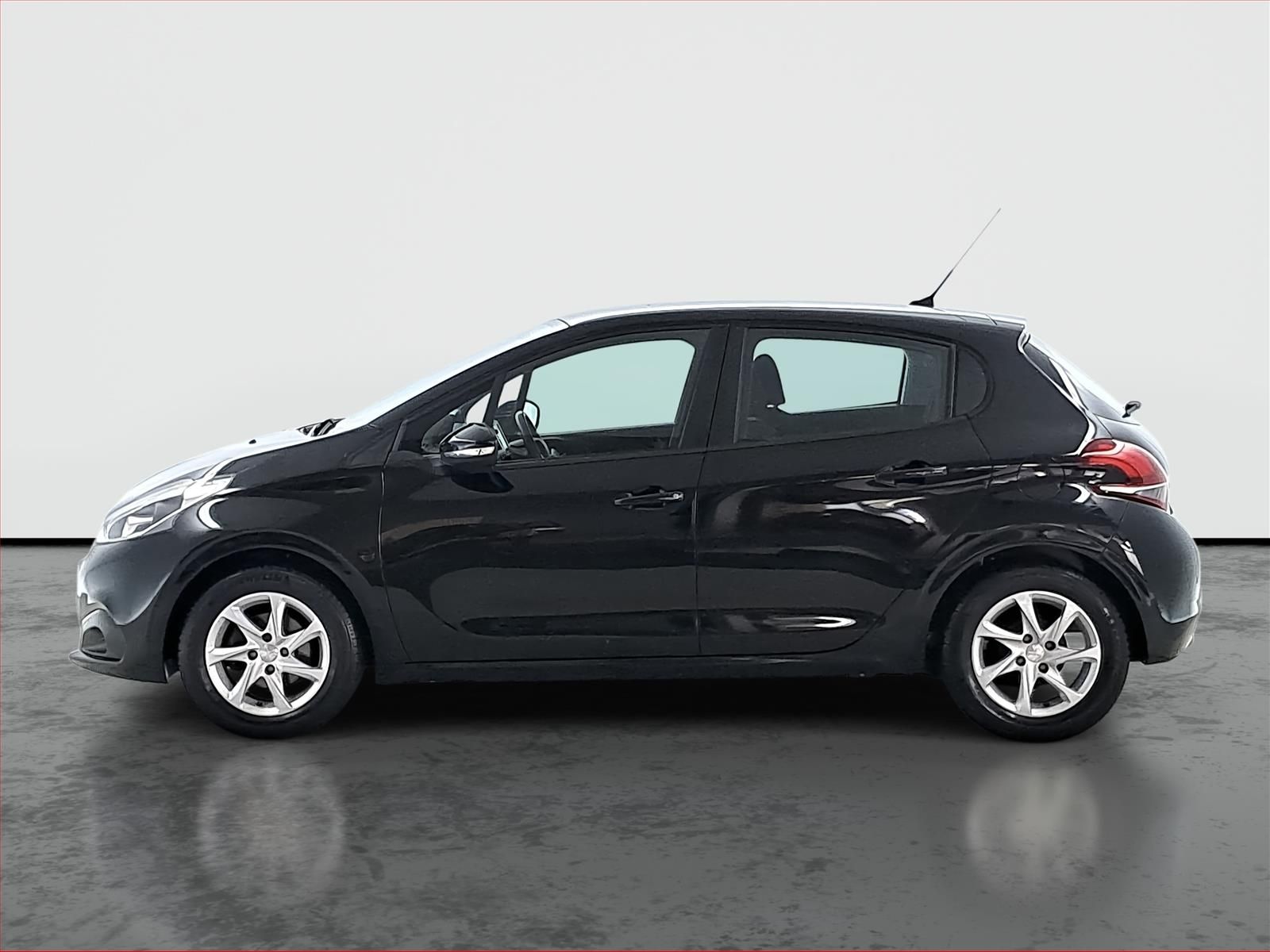 Peugeot 208, 1.2 PureTech, Navi - fotka 3
