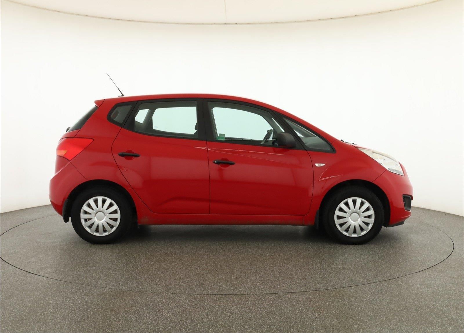 Kia Venga, 1.4 CVVT, ČR,1.maj, Serv.kniha - fotka 6