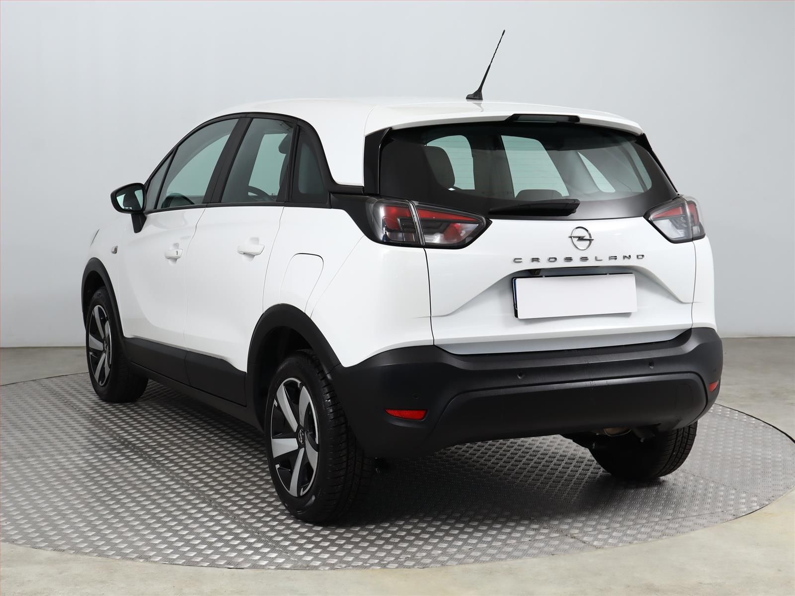 Opel Crossland, 1.2 Turbo, ČR,1.maj - fotka 4