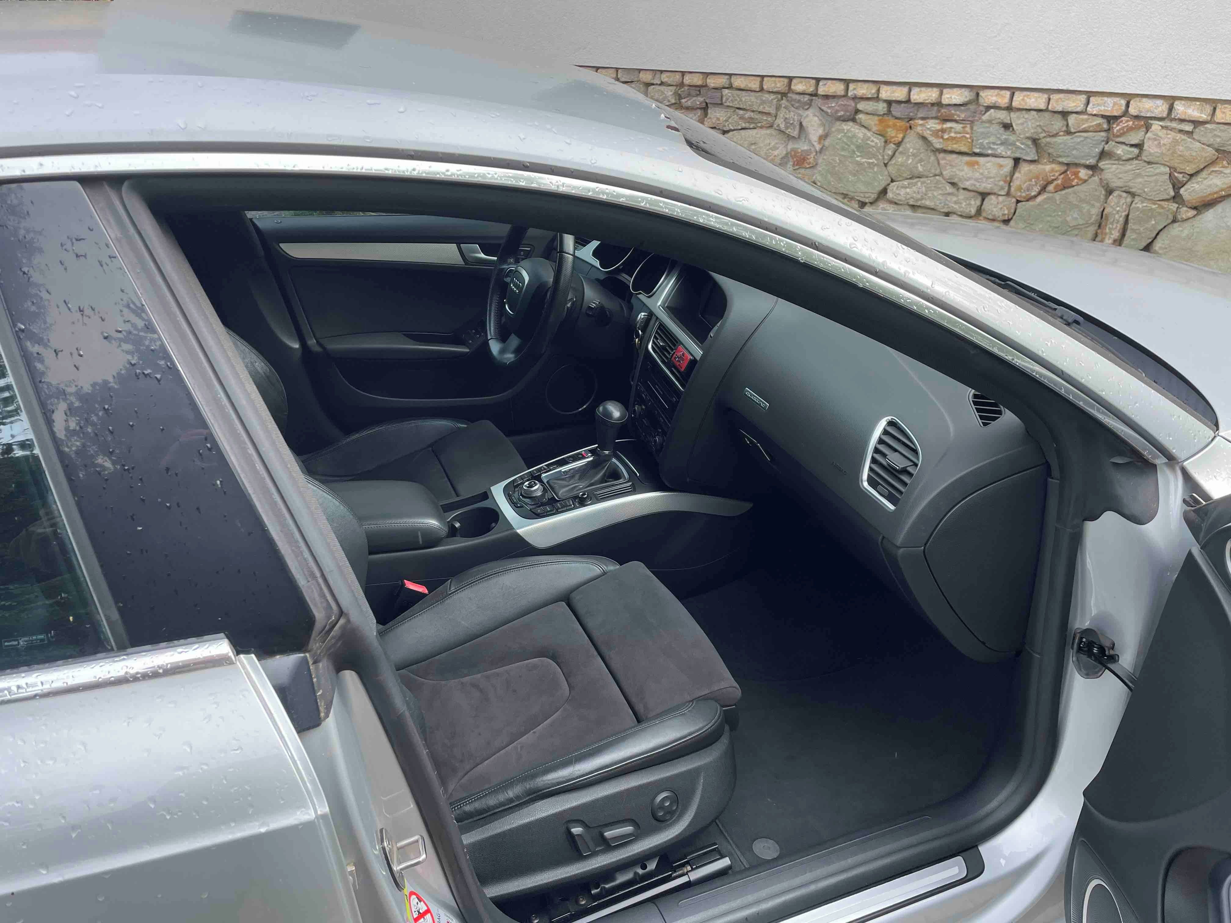 Audi A5, 3.0 TDI Sline - fotka 6