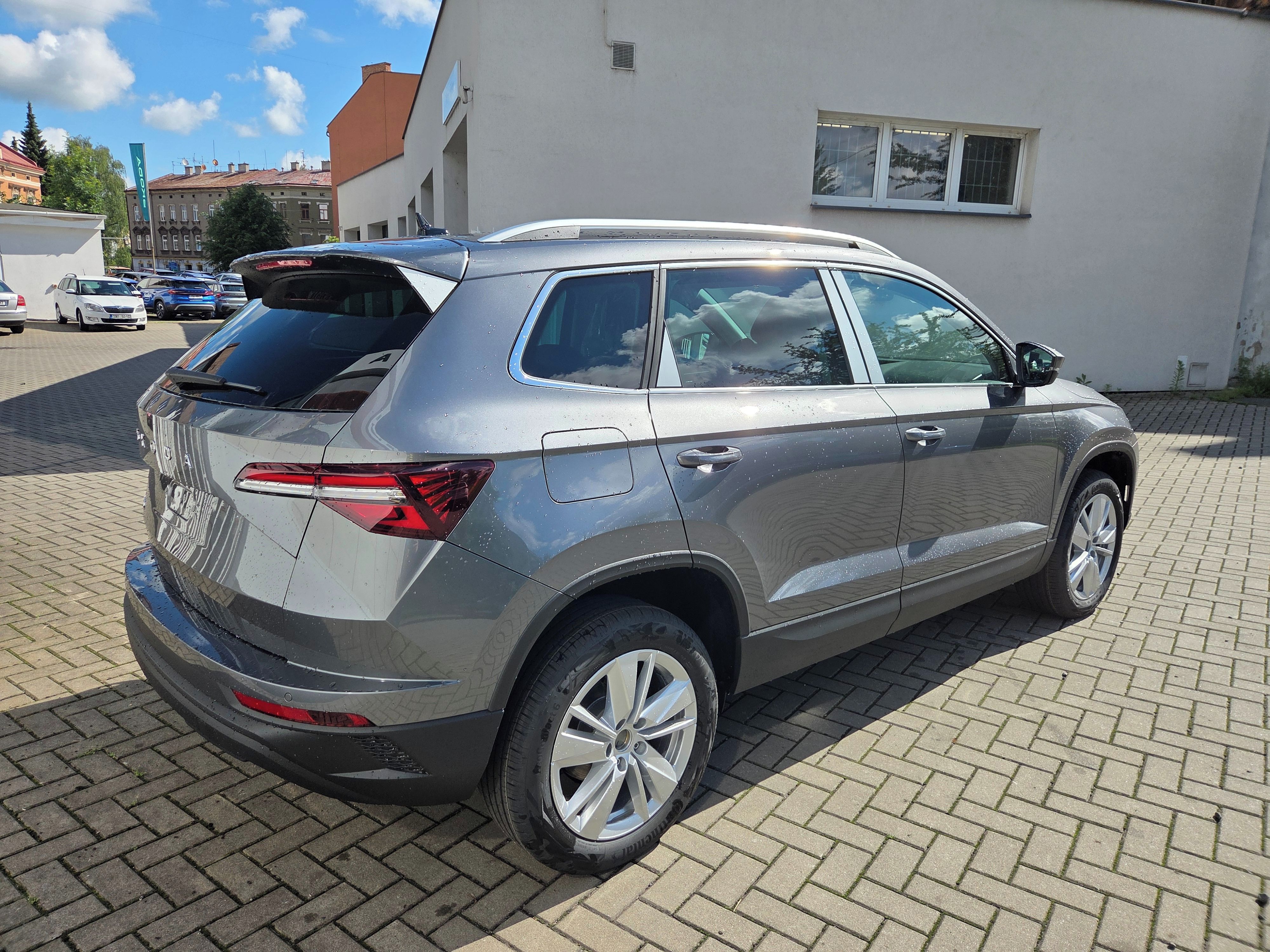 Škoda Karoq, TopSelect 1,5TSI 110kW 7DSG - fotka 4
