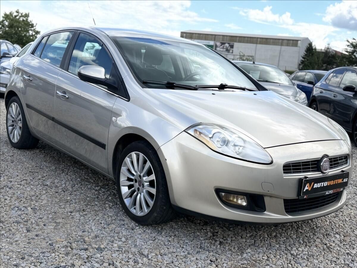Fiat Bravo, 1,9 JTD DIGIKLIMA TAŽNÉ +KOLA - fotka 3