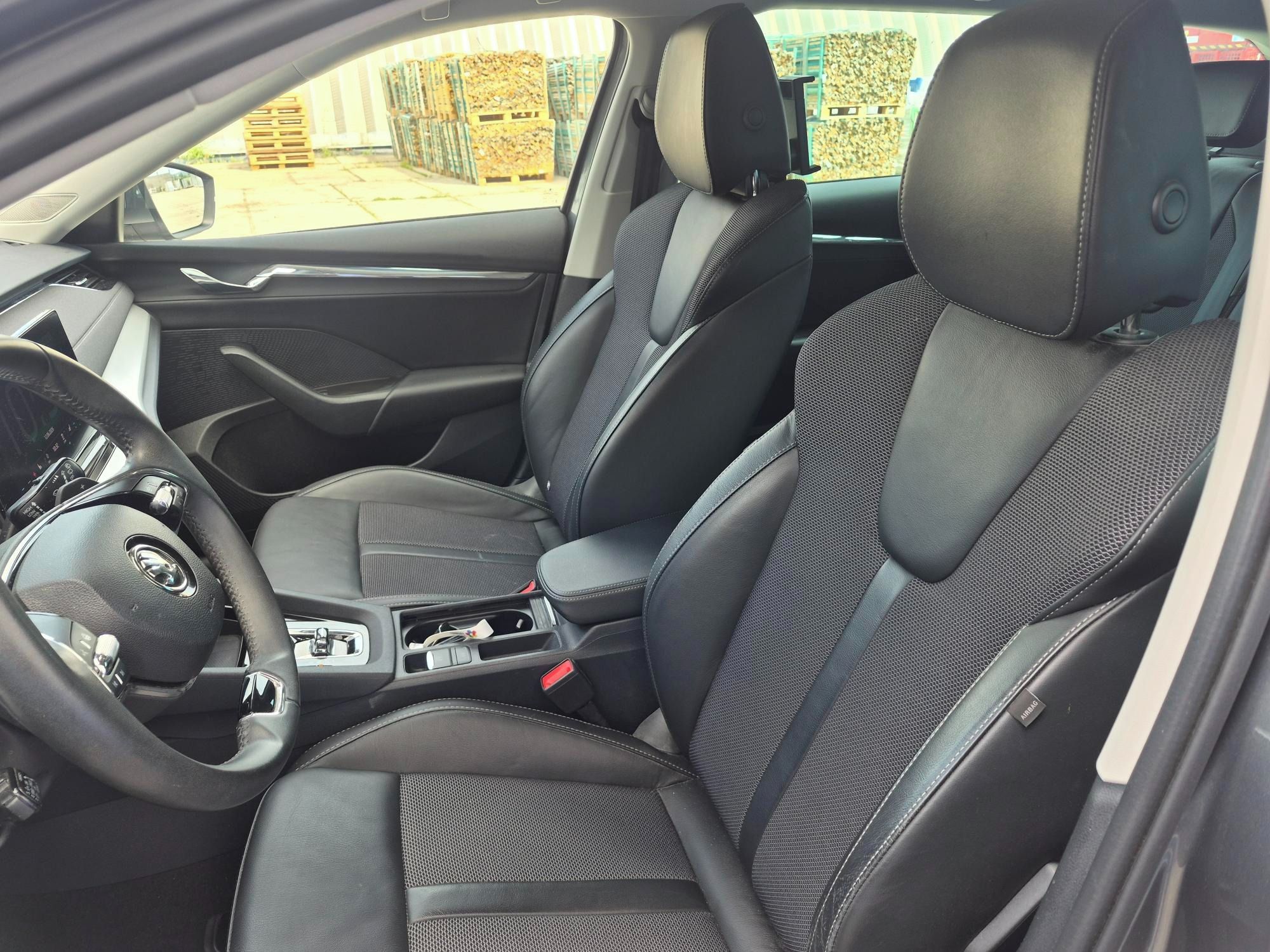 Škoda Octavia - fotka 3