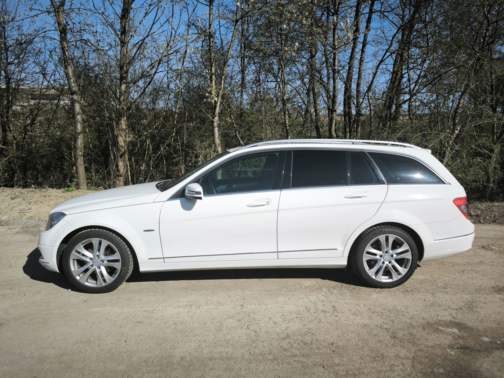 Mercedes-Benz Třídy C, 1.8 CGI - fotka 3