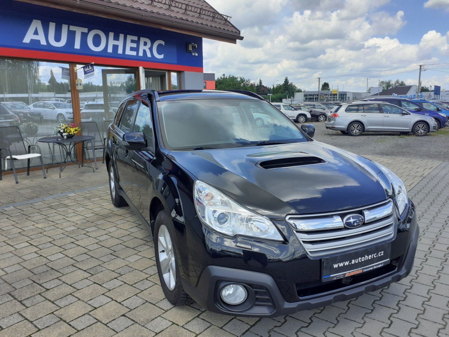Subaru Outback, 2.0 D 4x4 110 Kw - fotka 2