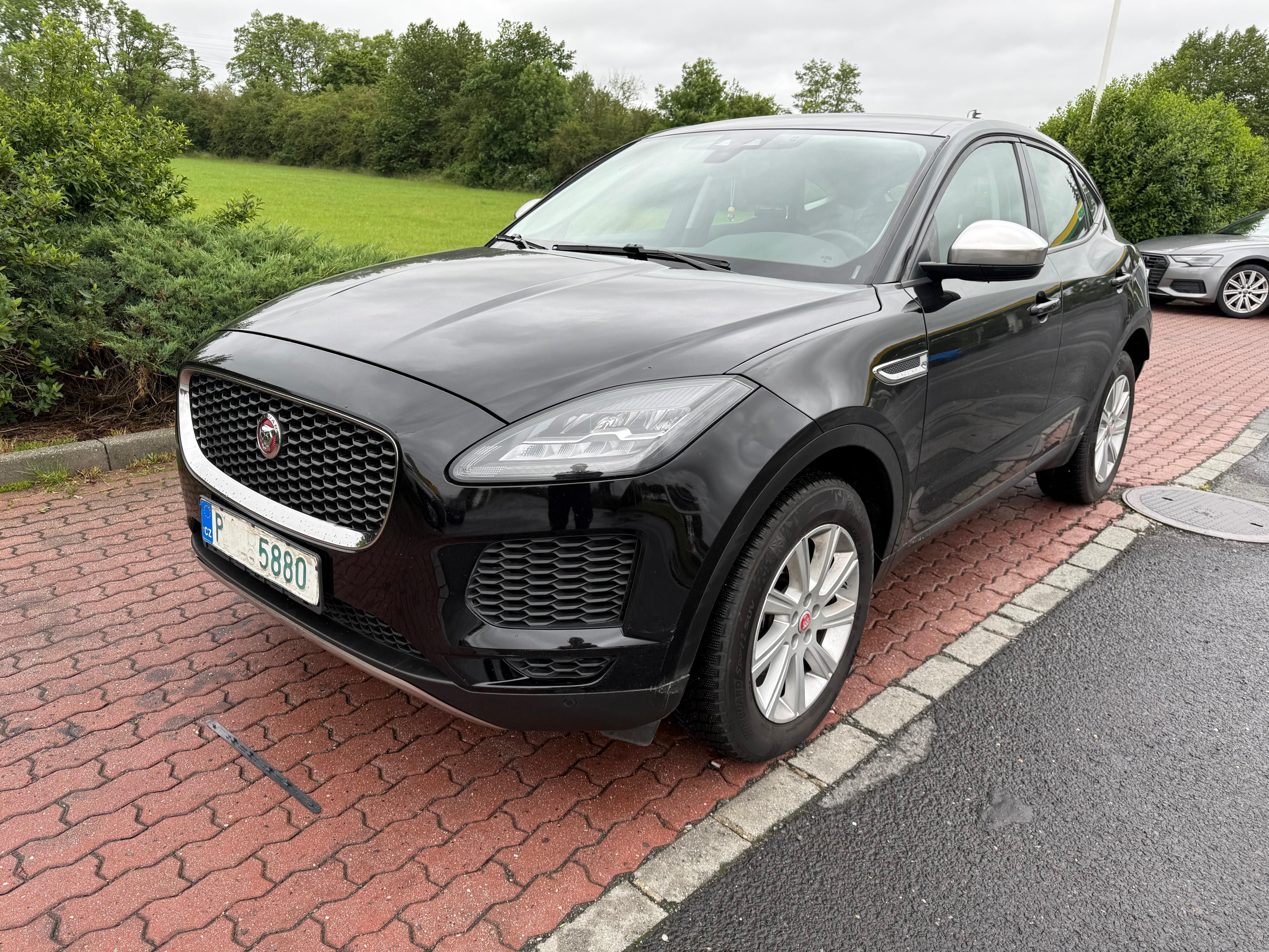 Jaguar E-Pace, D150 AWD 110 KW..4X4.2020