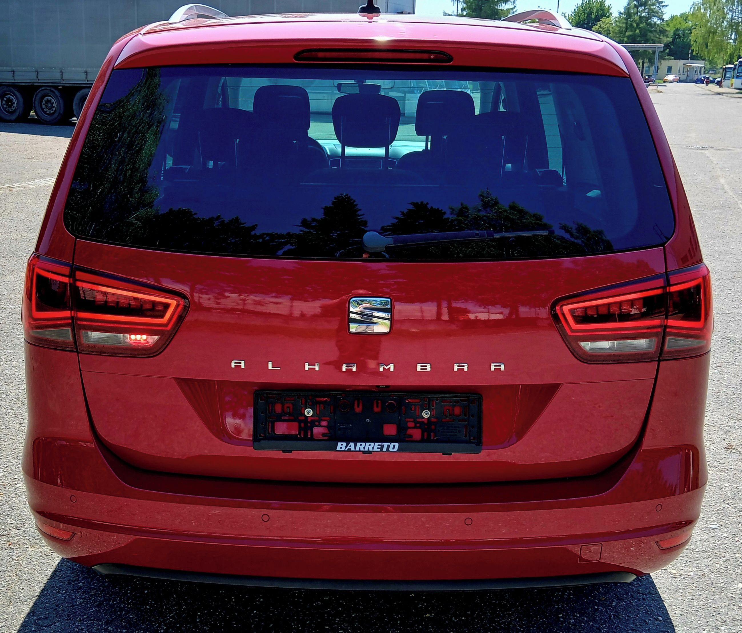 Seat Alhambra, 1.4 Tsi 7MÍST - fotka 4