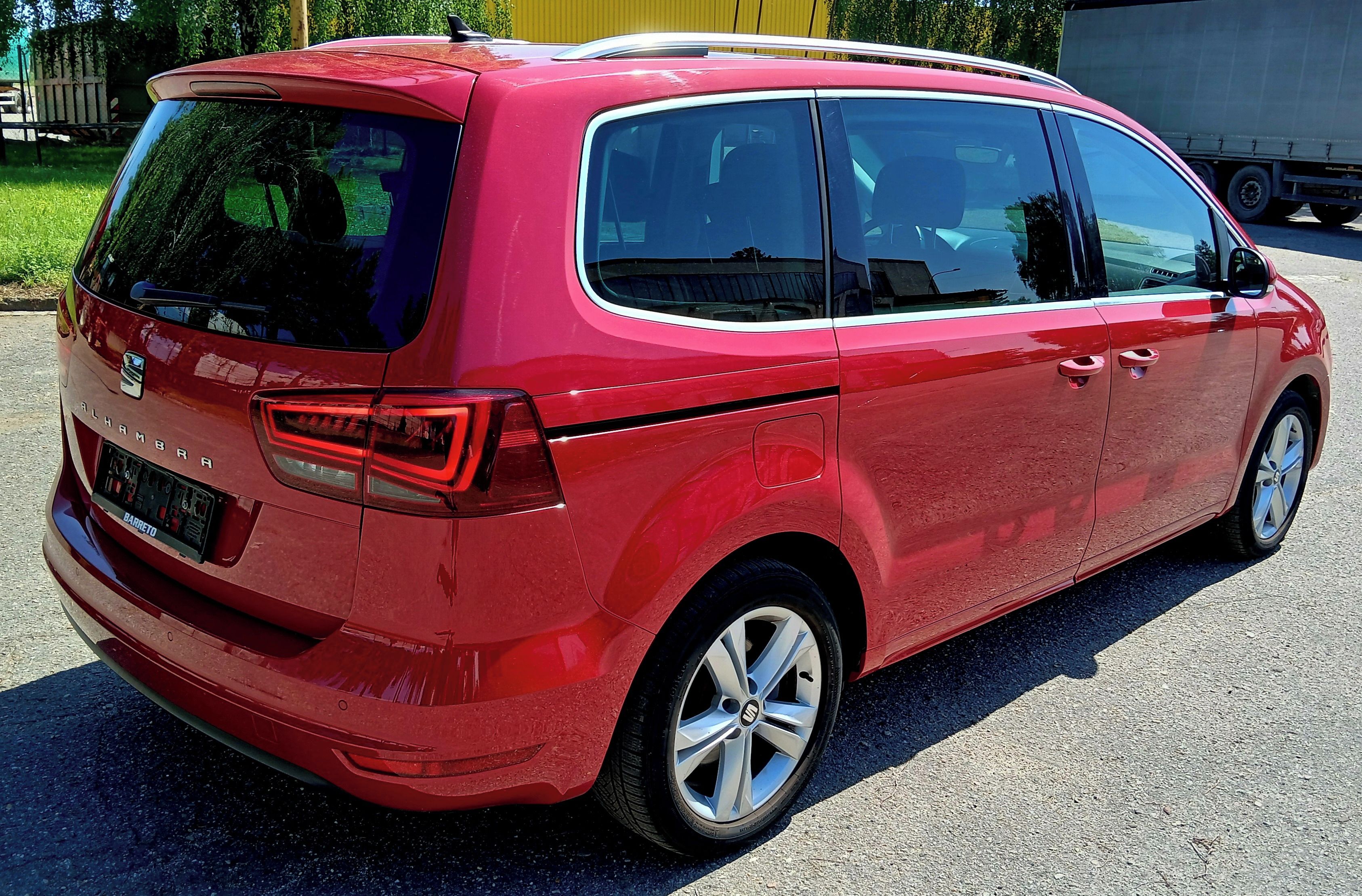 Seat Alhambra, 1.4 Tsi 7MÍST - fotka 6