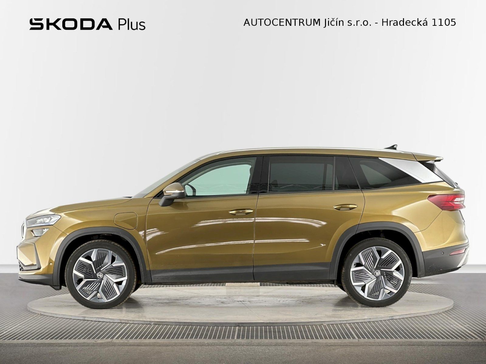 Škoda Kodiaq, iV DSG 1.5TSI 150kW Exclusive - fotka 3