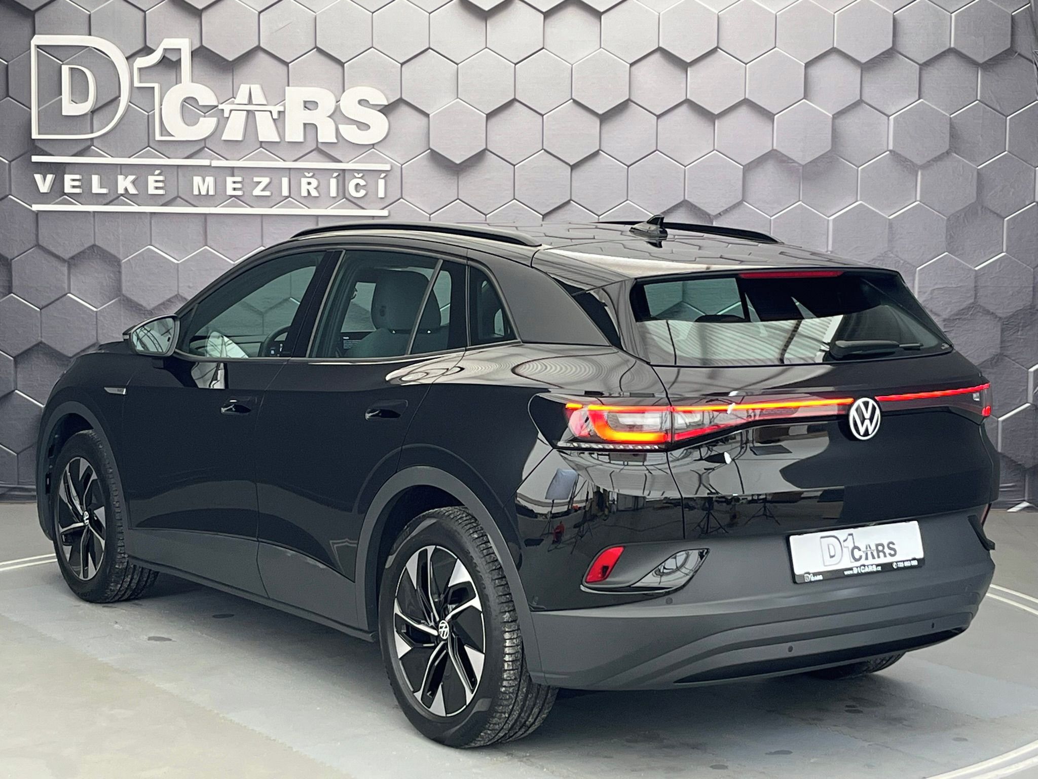 Volkswagen ID.4, 150kW / ALU 19'' SoH 95.0% - fotka 2