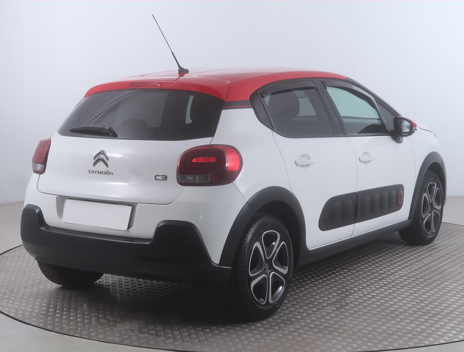Citroën C3, 1.2 PureTech, Serv.kniha - fotka 5