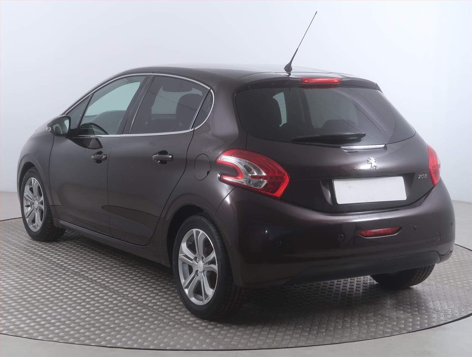 Peugeot 208, 1.2 PureTech, Serv.kniha - fotka 4
