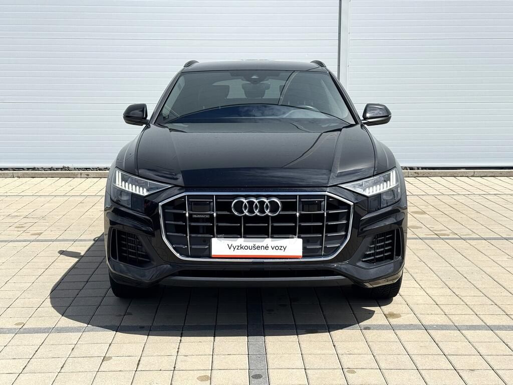 Audi Q8, Quattro 3.0 TFSI 250 kW - fotka 2