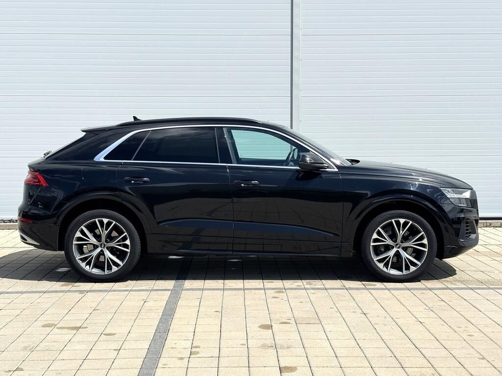 Audi Q8, Quattro 3.0 TFSI 250 kW - fotka 4