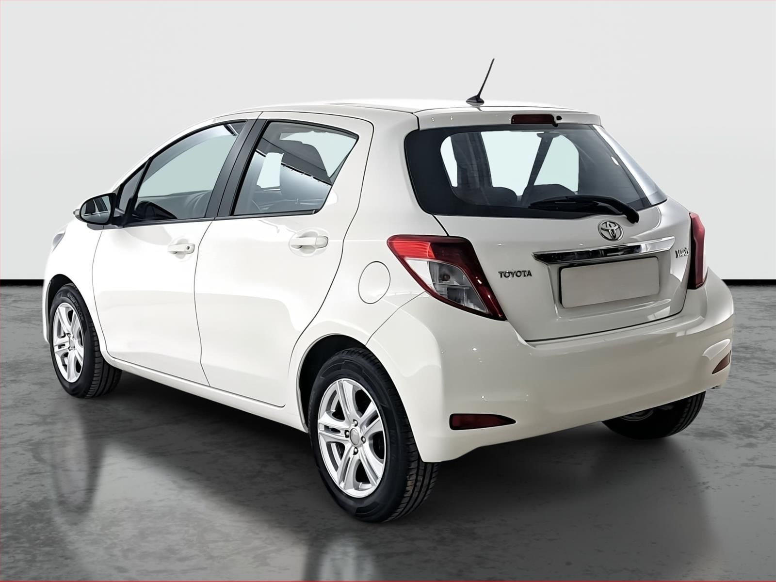 Toyota Yaris, 1.0 VVT-i, Klima, El. okna - fotka 4