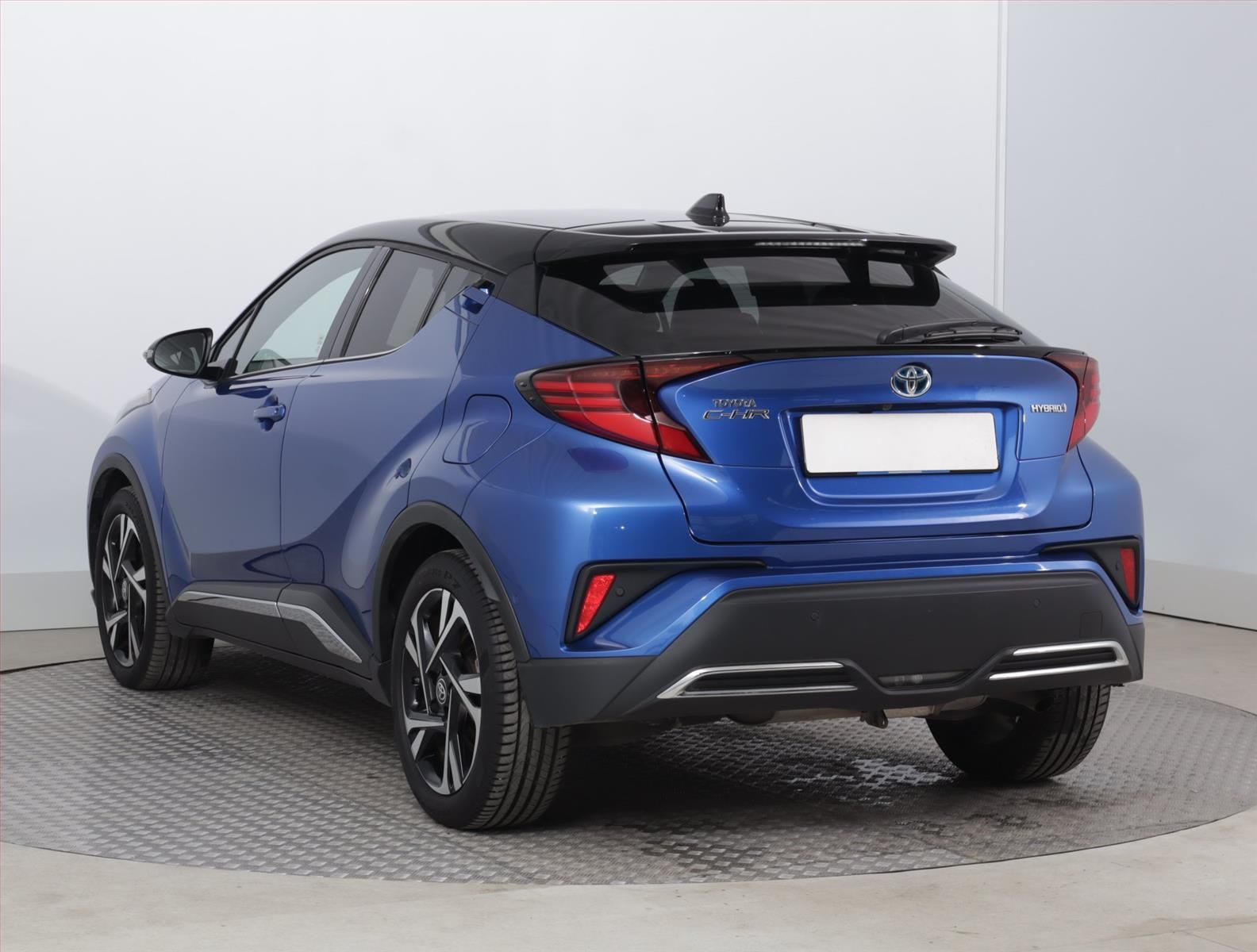 Toyota C-HR, 2.0 Hybrid, Automat, Kůže - fotka 4