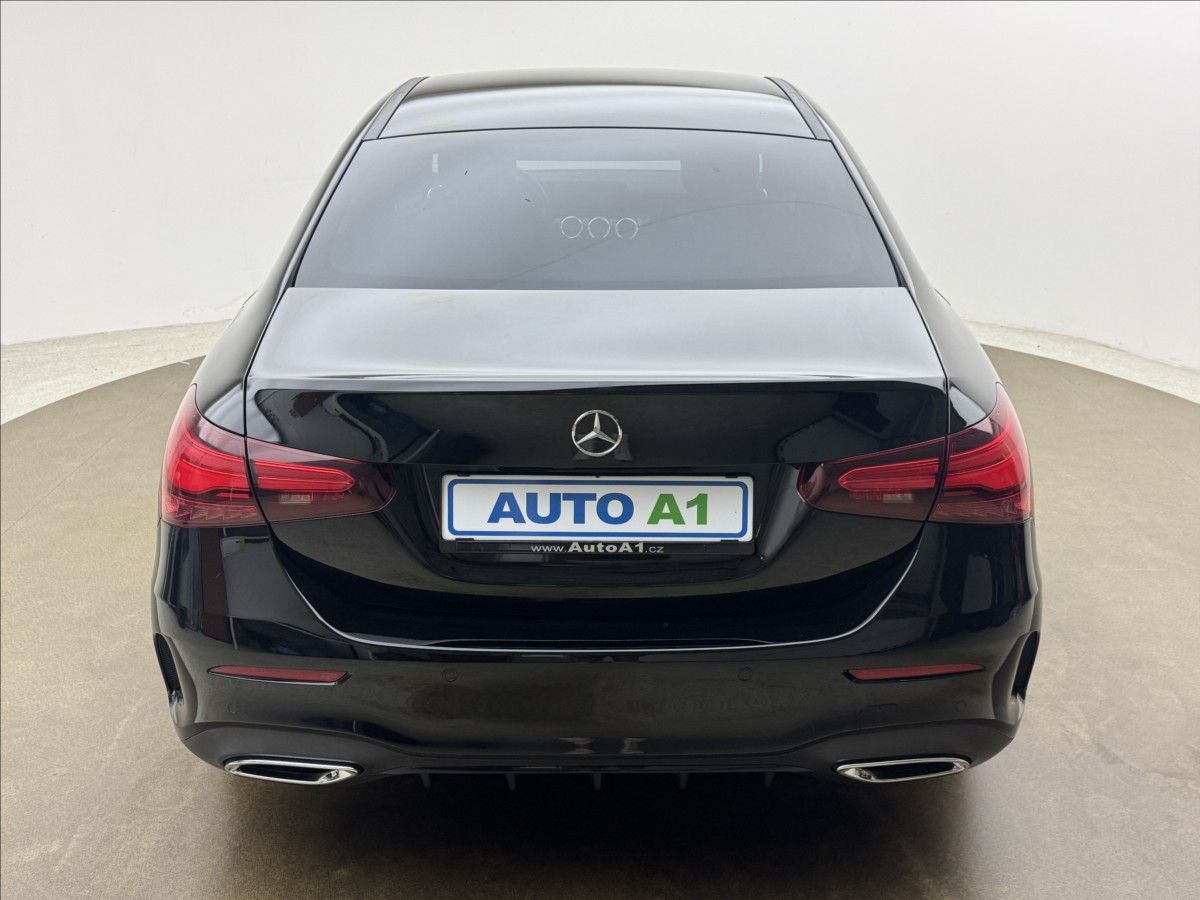 Mercedes-Benz Třídy A, 1,3 200 120kW AMG LED KAMERA - fotka 5