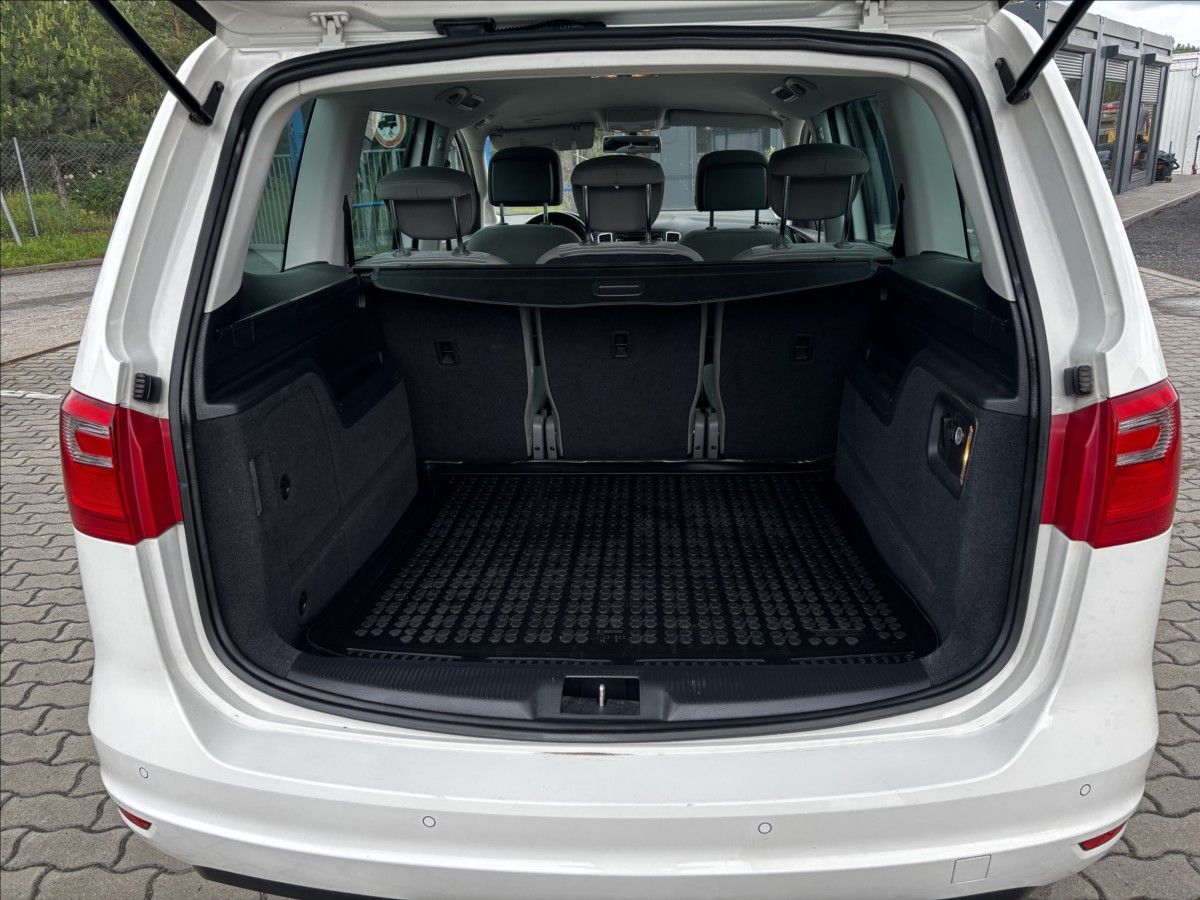 Seat Alhambra, 2,0 4x4 NAVI,KLIMA,TEOMPOMAT - fotka 6