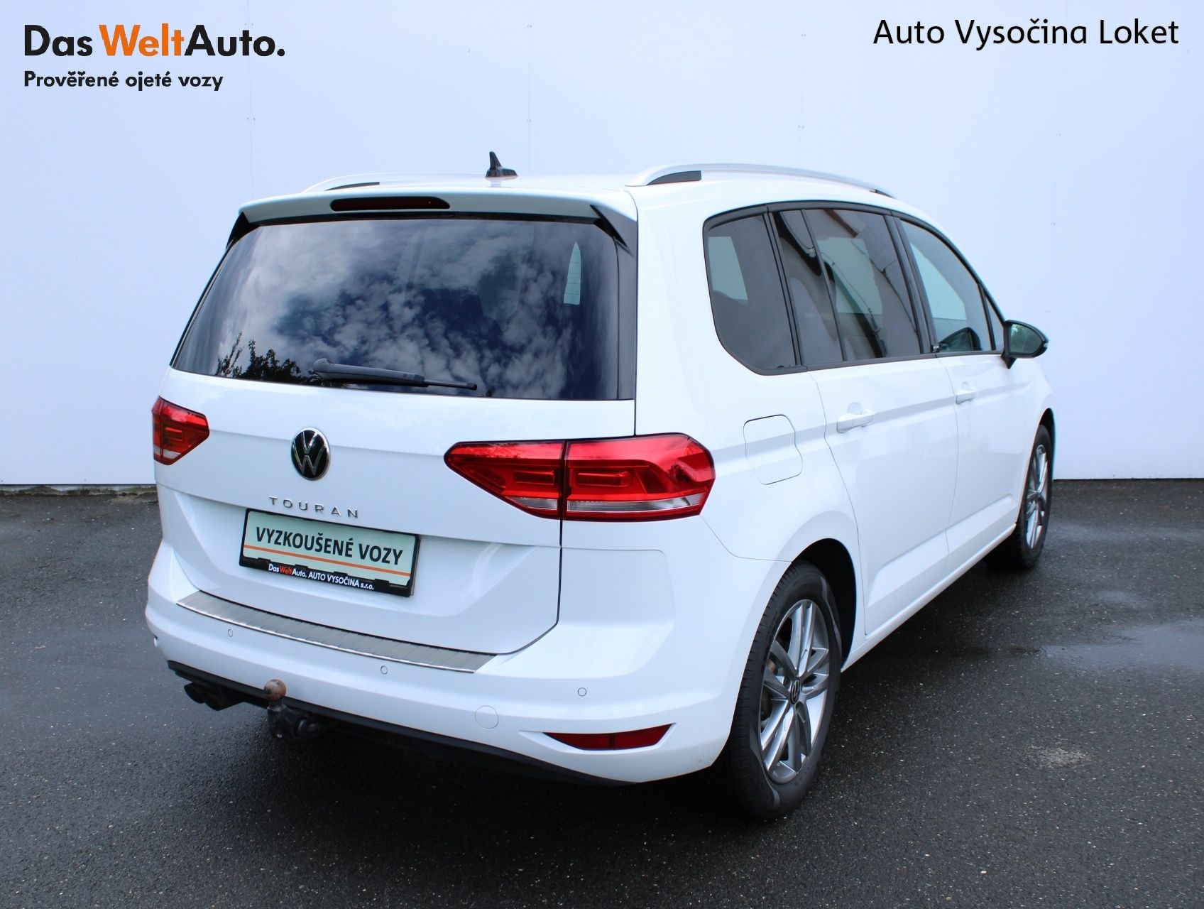 Volkswagen Touran, 2.0 TDI 110Kw DSG tažné LED - fotka 2