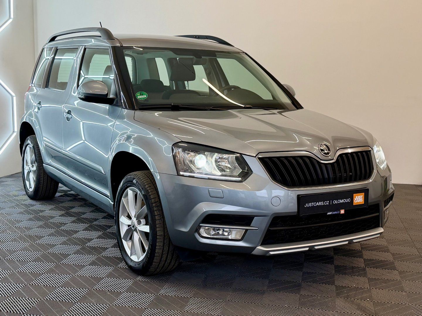 Škoda Yeti, 1.4 TSI 110kW4x4/STYLE/SERV.KN - fotka 5