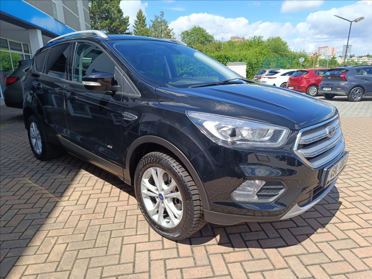 Ford Kuga, 2,0 TDCi 4x4 AT Titanium - fotka 4