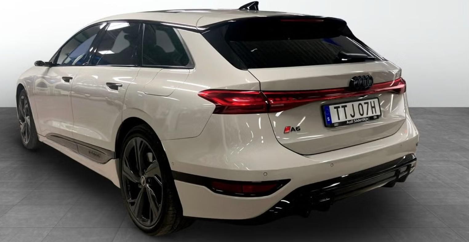 Audi A6 Avant, e-tron Performance 360k Pano. - fotka 3
