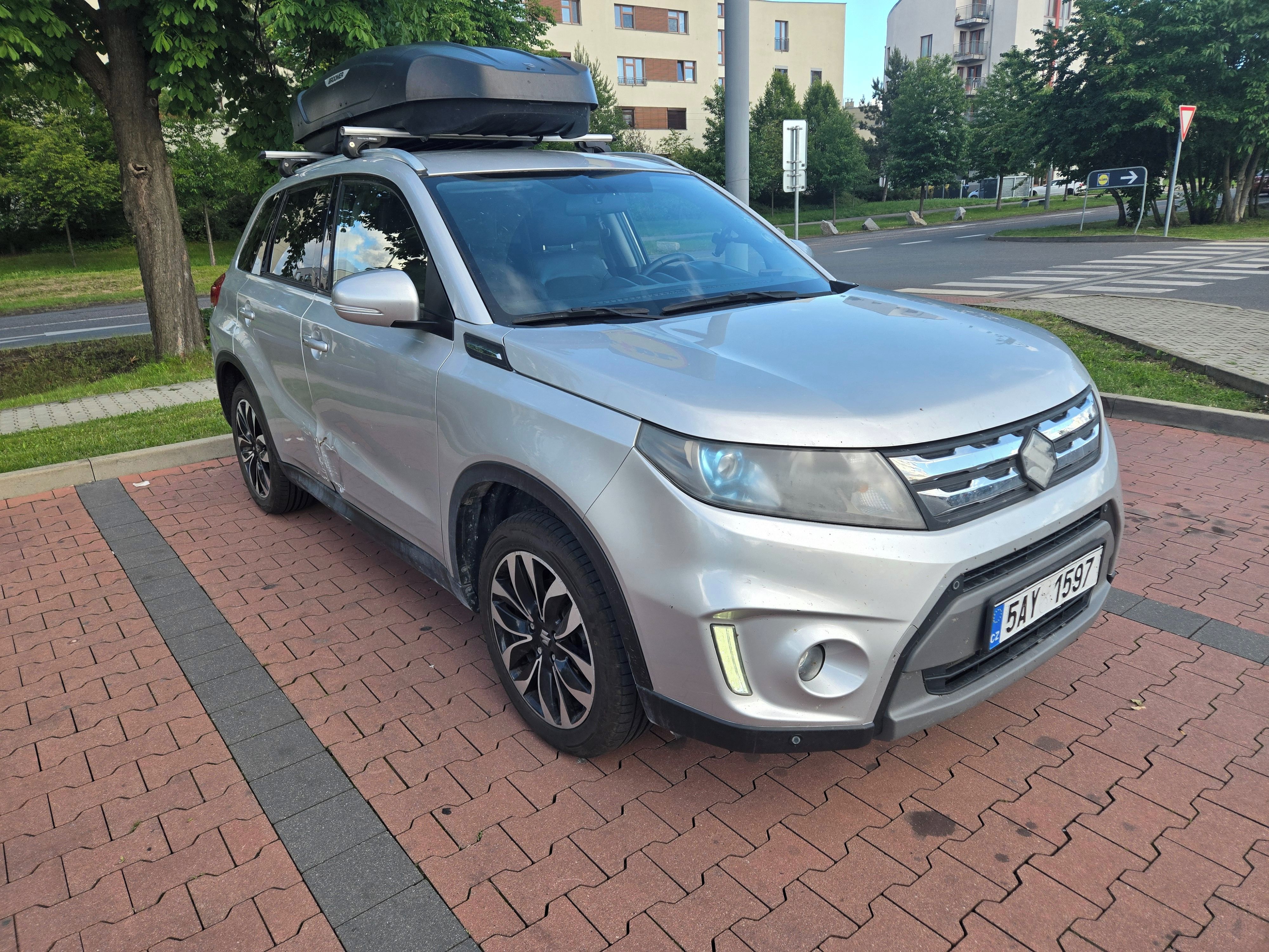 Suzuki Vitara, 1.6 DDiS Elegance ALLGRIP 4x4 - fotka 3