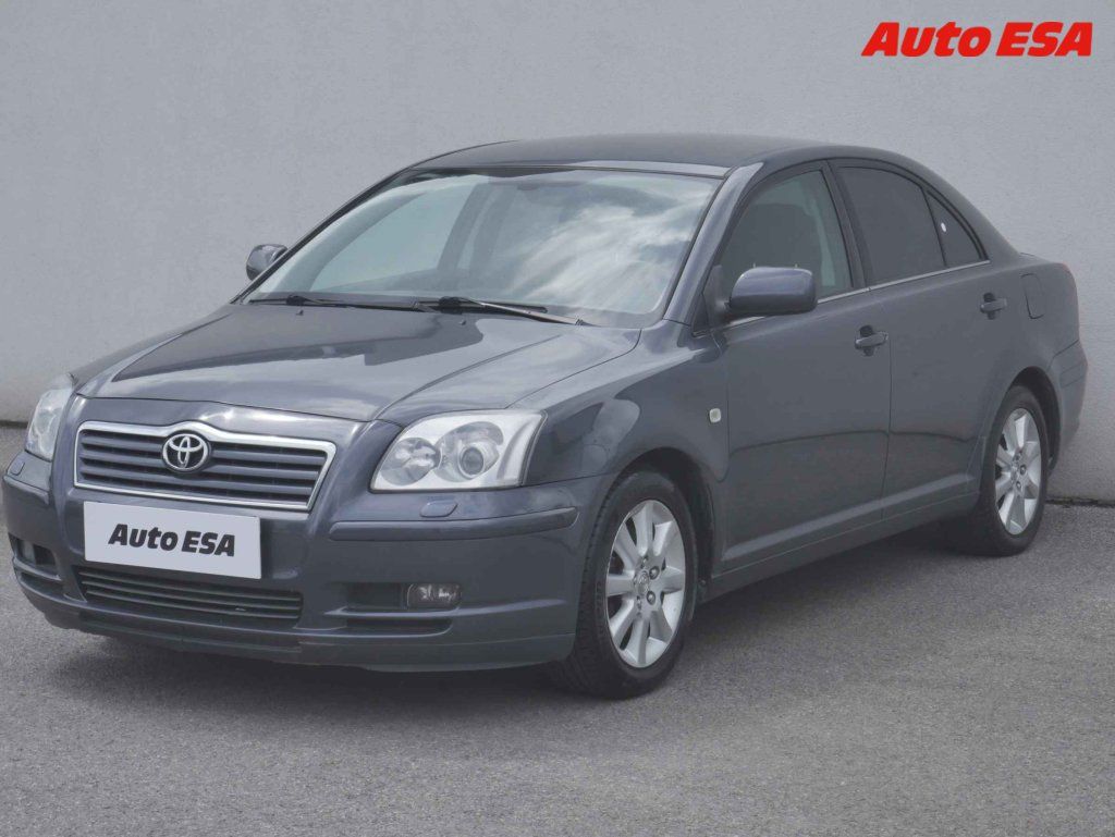Toyota Avensis, 2.2D4D,ČR - fotka 3