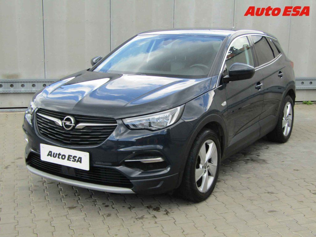 Opel Grandland X, 1.2 T,1.maj,ČR - fotka 3