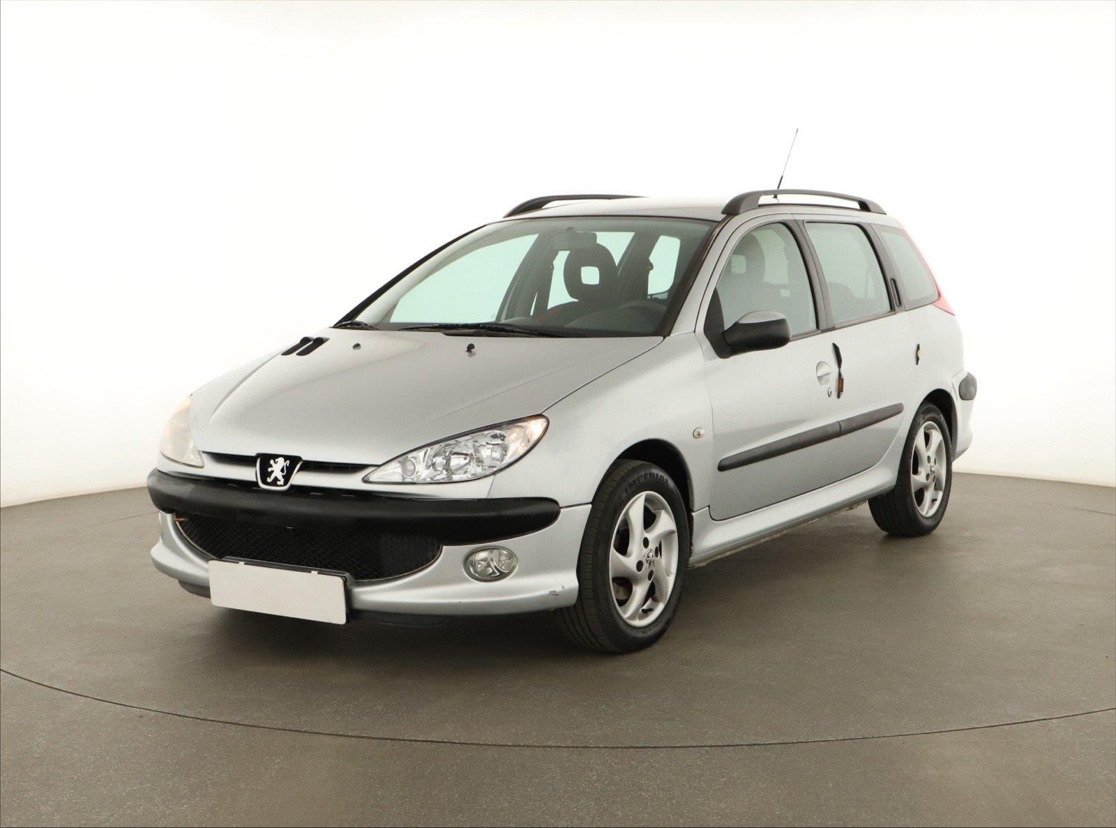 Peugeot 206, 1.6 HDi, po STK, Tažné, Klima - fotka 2