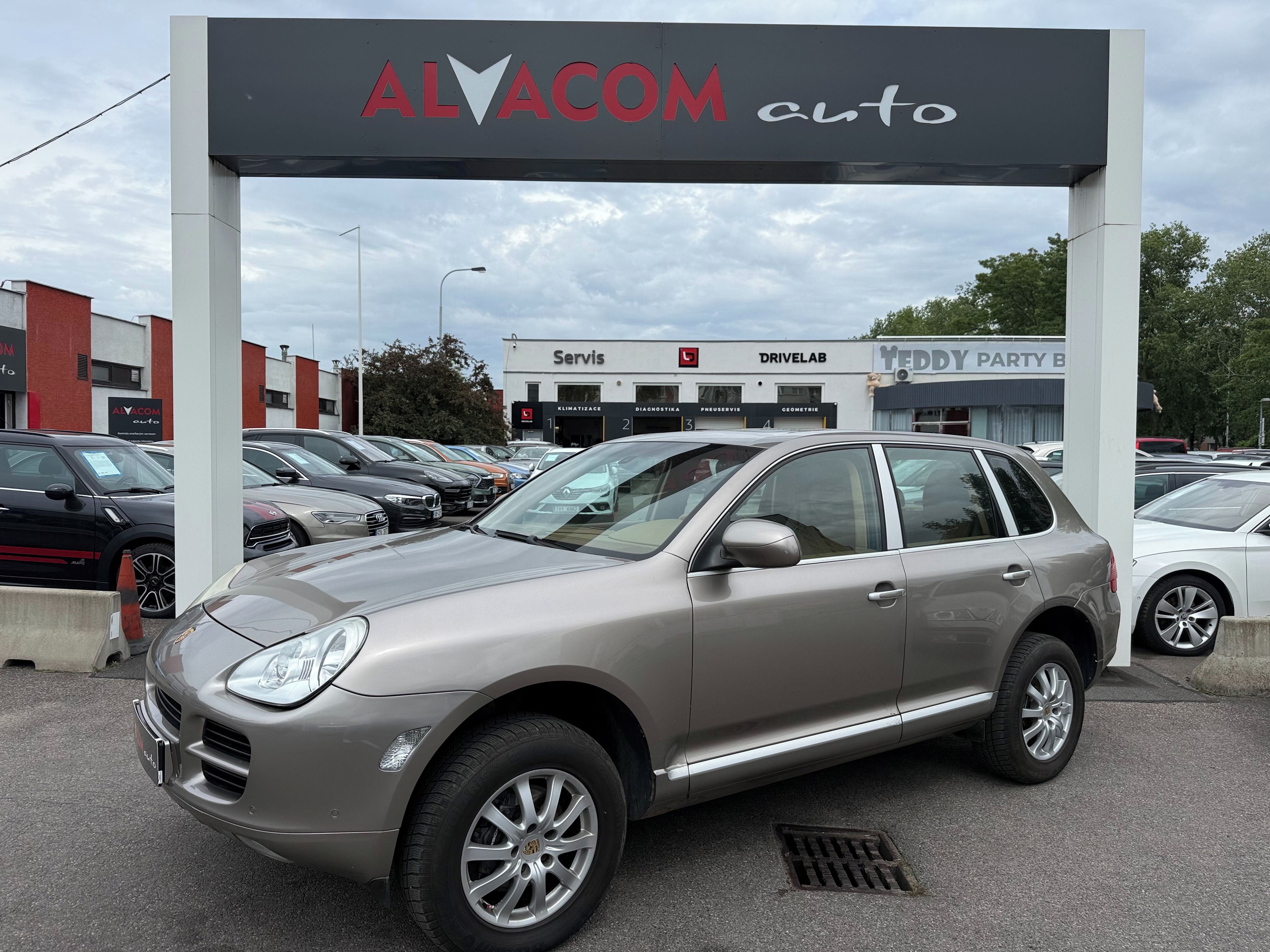 Porsche Cayenne, 3.2 V6, 4X4, Automat